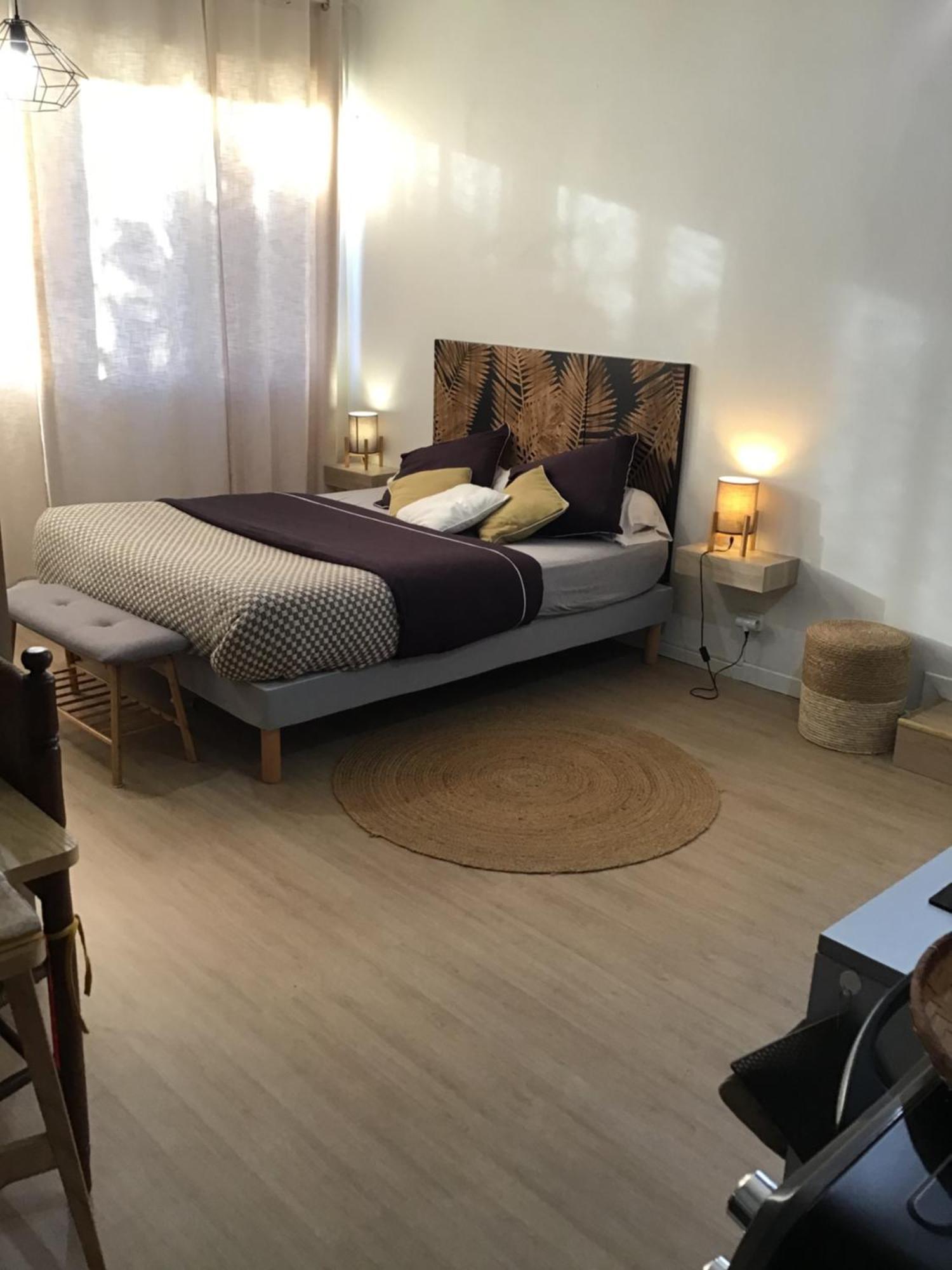 Studio Cosy Avec Piscine Dans Une Villa Сен-Дени Экстерьер фото