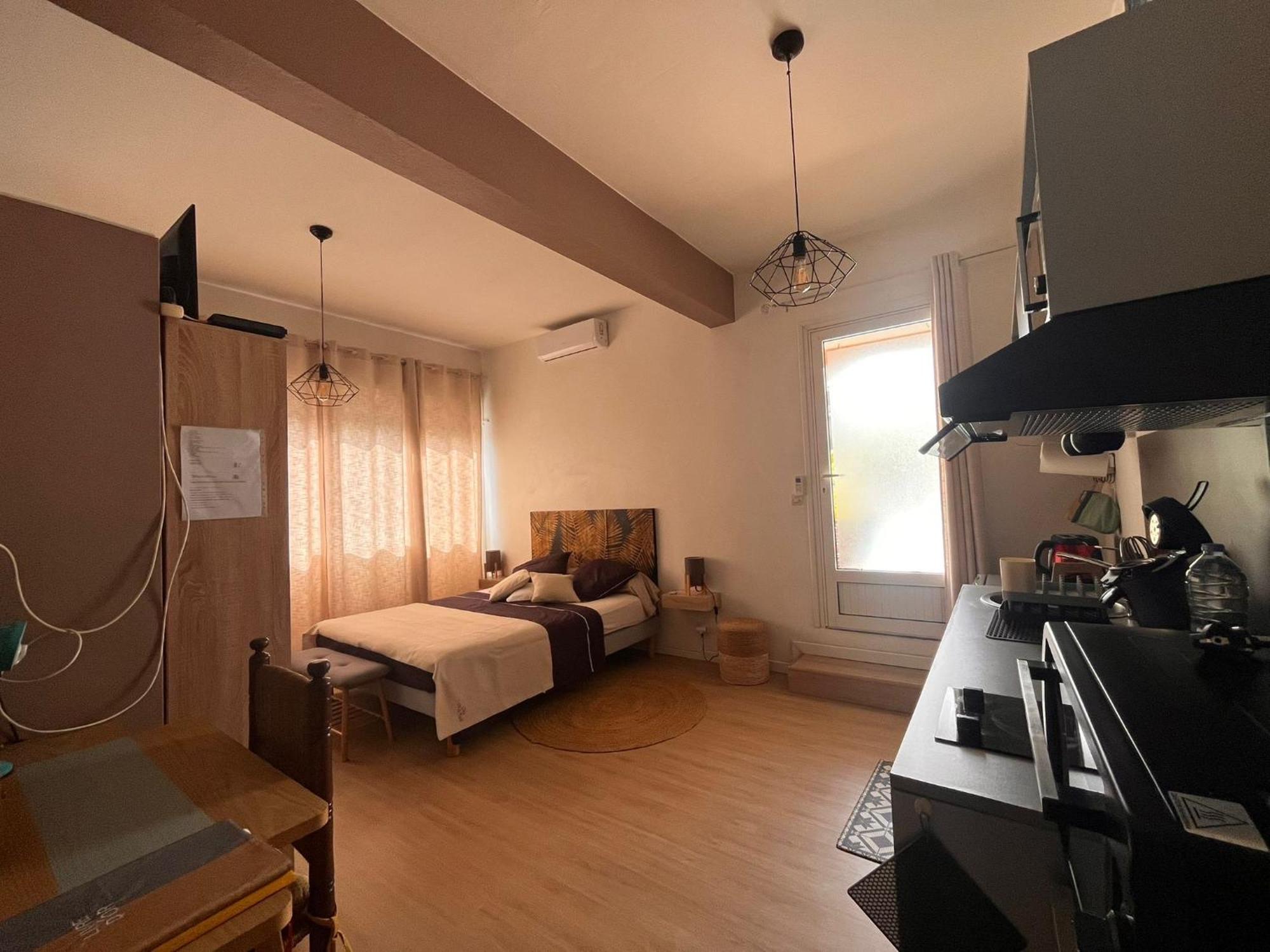 Studio Cosy Avec Piscine Dans Une Villa Сен-Дени Экстерьер фото